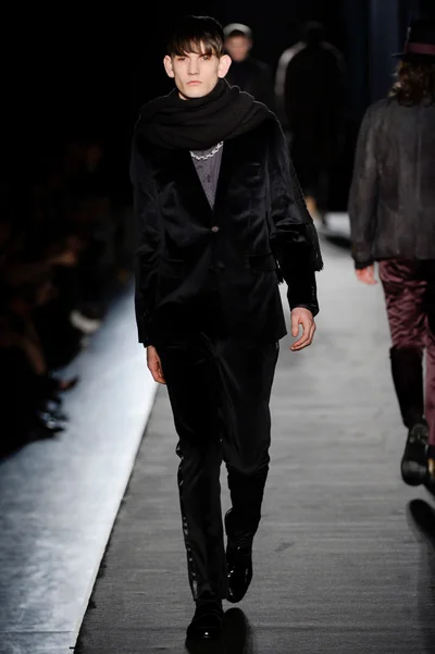 Look 20